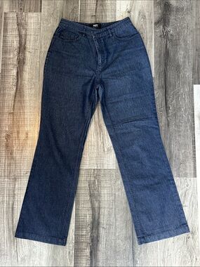 Women's Straight-Leg Jeans in Dark Blue Denim
